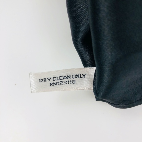 NWT WALTER BAKER BLACK FLORAL SILK DRESS 2 - Picture 11 of 11